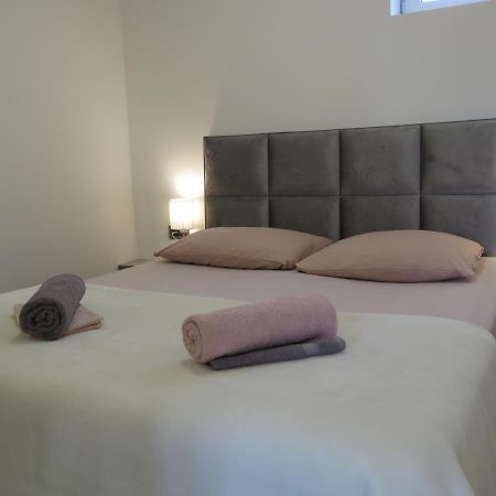 Nevera Apartment มลินี ภายนอก รูปภาพ