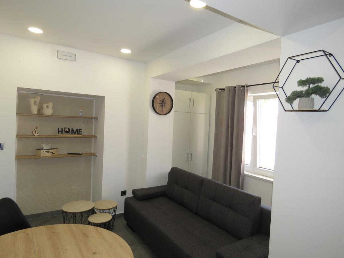 Nevera Apartment มลินี ภายนอก รูปภาพ